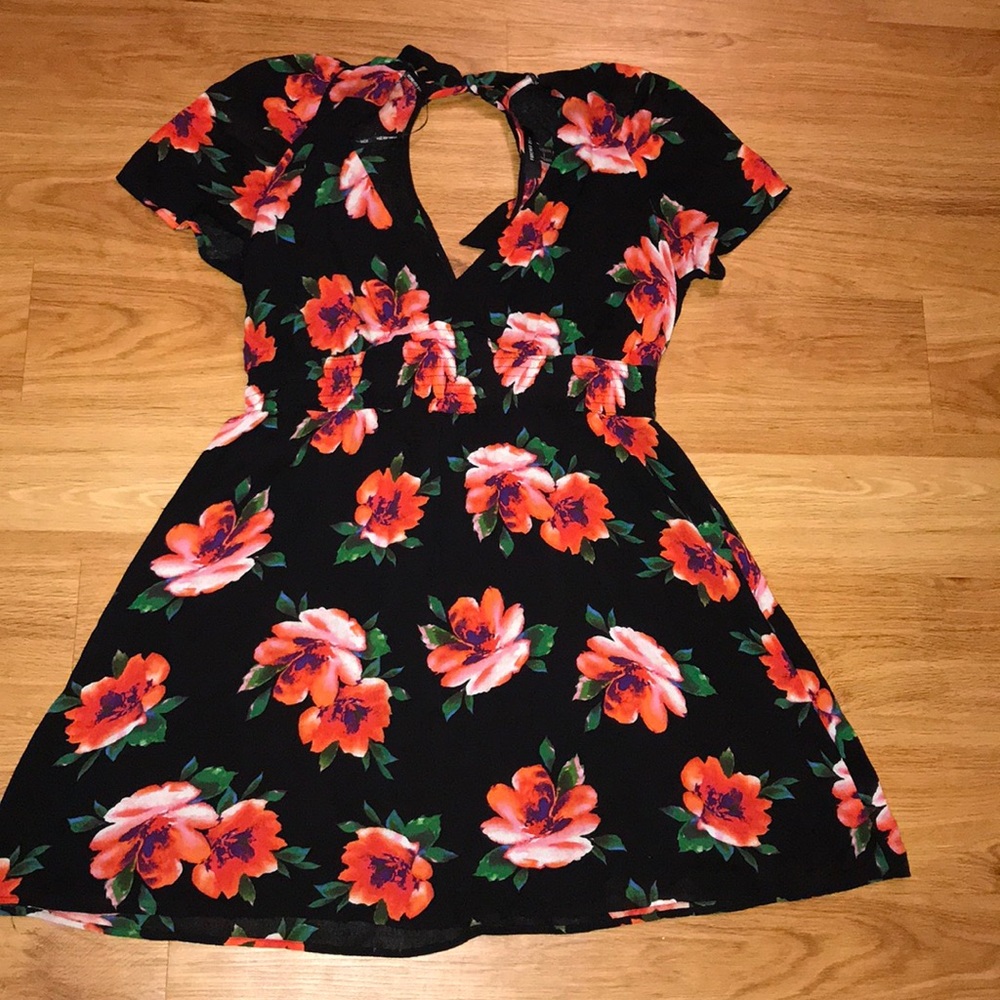 2X Forever 21 floral dress